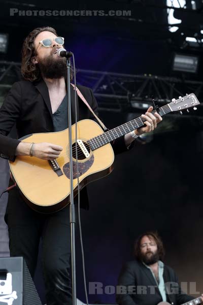 FATHER JOHN MISTY - 2015-08-16 - SAINT MALO - Fort de St Pere - 